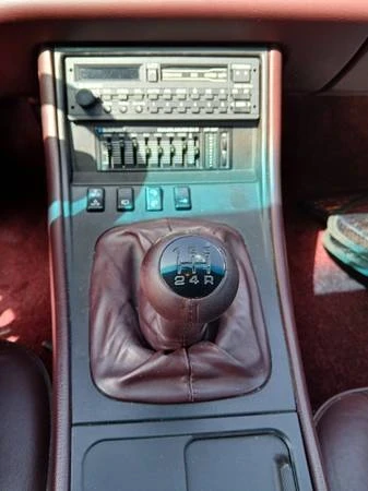 1989 Porsche 944 S2 - Image 17 of 20