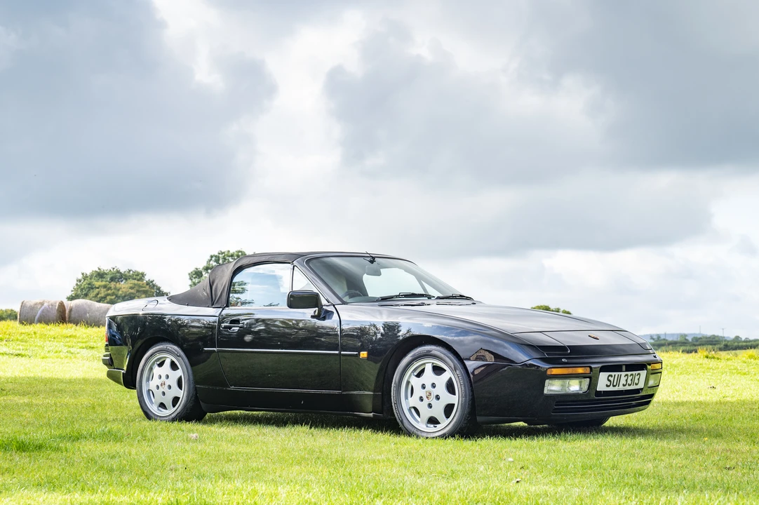 1989 Porsche 944 S2 - Image 4 of 31