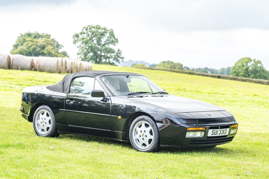 1989 Porsche 944 S2 - Image 12 of 31