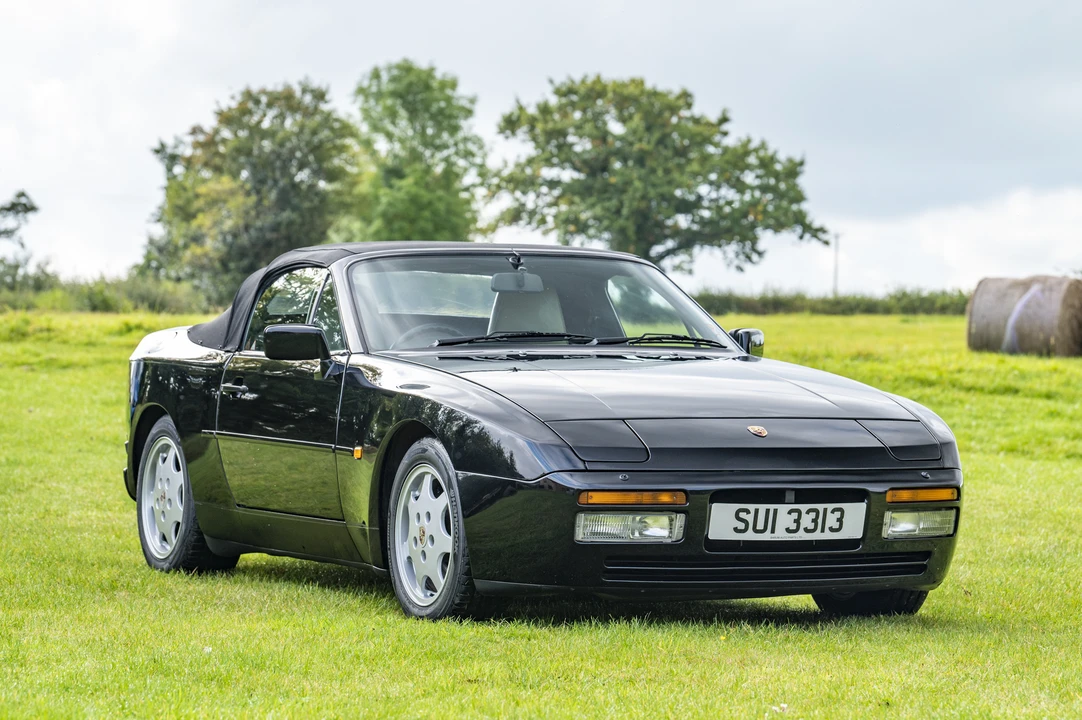 1989 Porsche 944 S2 - Image 13 of 31