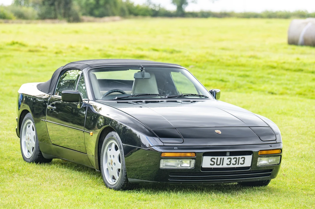 1989 Porsche 944 S2 - Image 14 of 31