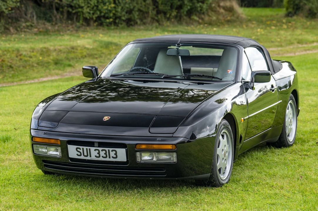 1989 Porsche 944 S2 - Image 16 of 31