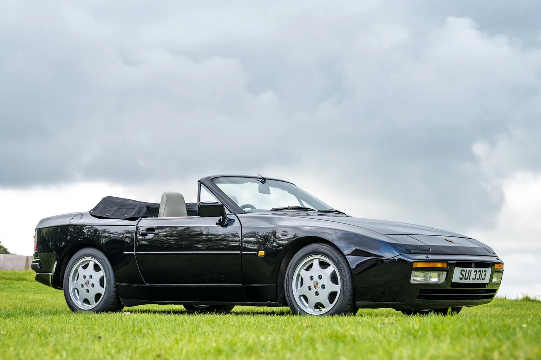 1989 Porsche 944 S2 - Image 18 of 31