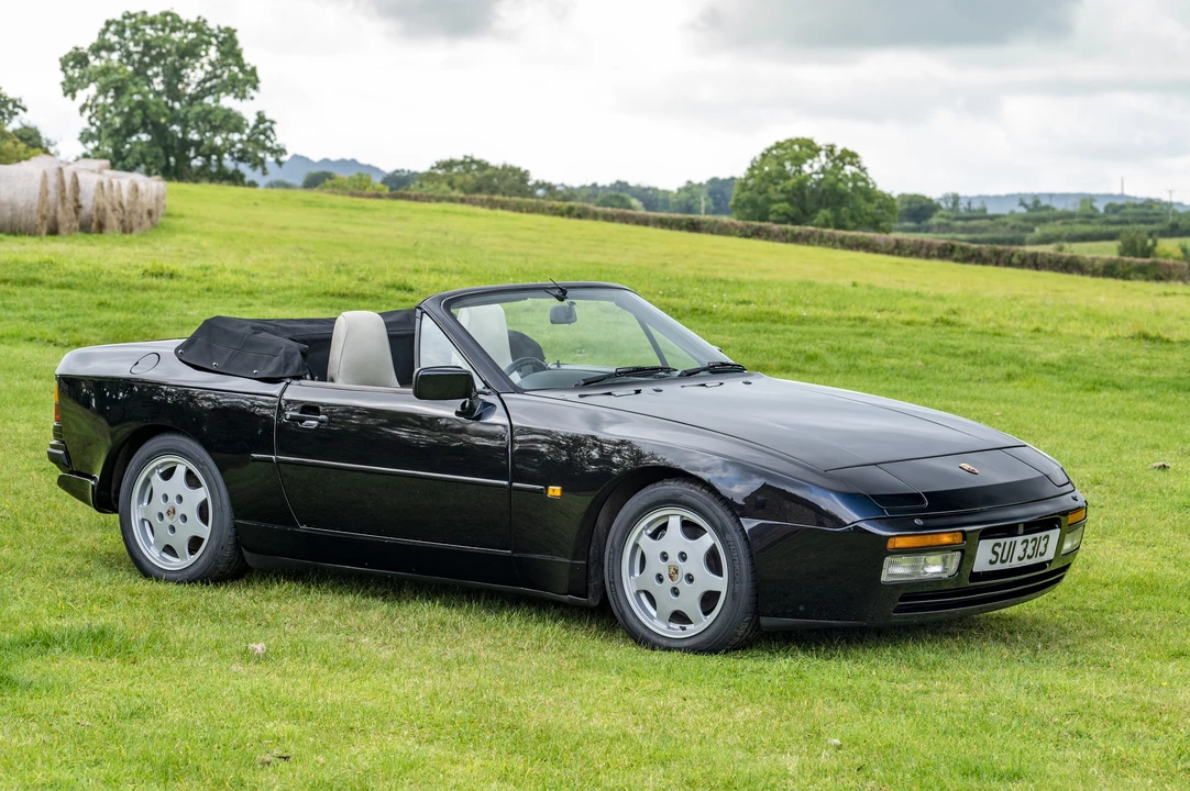1989 Porsche 944 S2 - Image 19 of 31