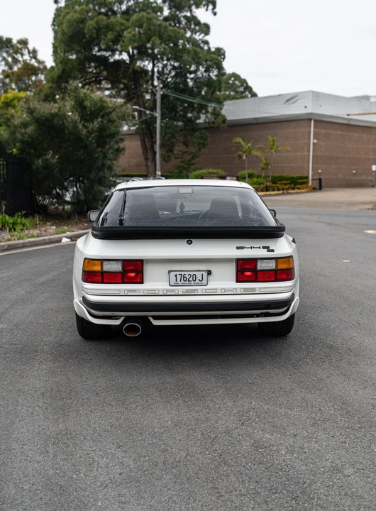 1989 Porsche 944 S2 - Image 8 of 31