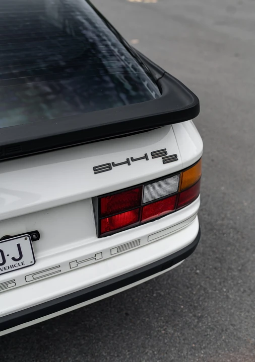 1989 Porsche 944 S2 - Image 9 of 31