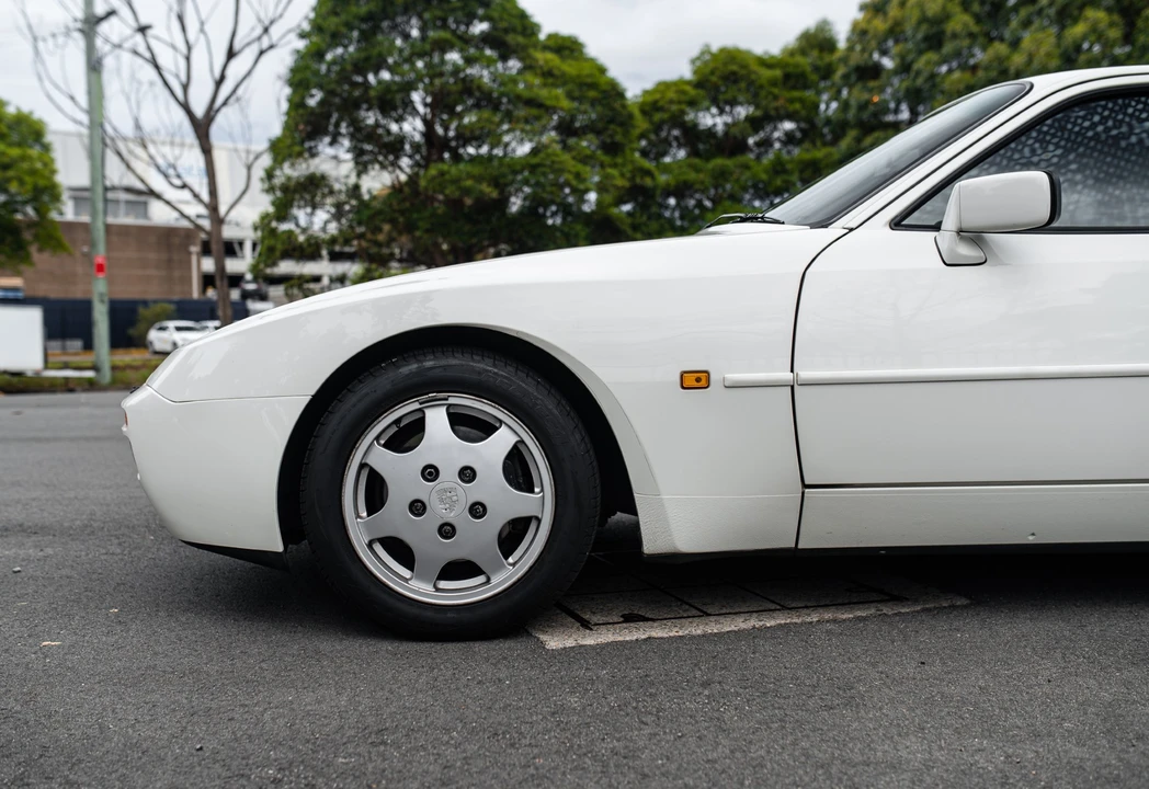 1989 Porsche 944 S2 - Image 15 of 31