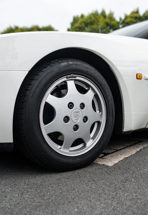 1989 Porsche 944 S2 - Image 16 of 31