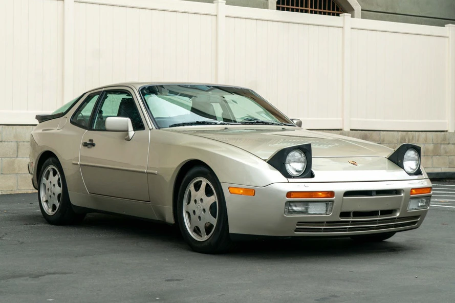 1989 Porsche 944 Turbo - Image 2 of 31