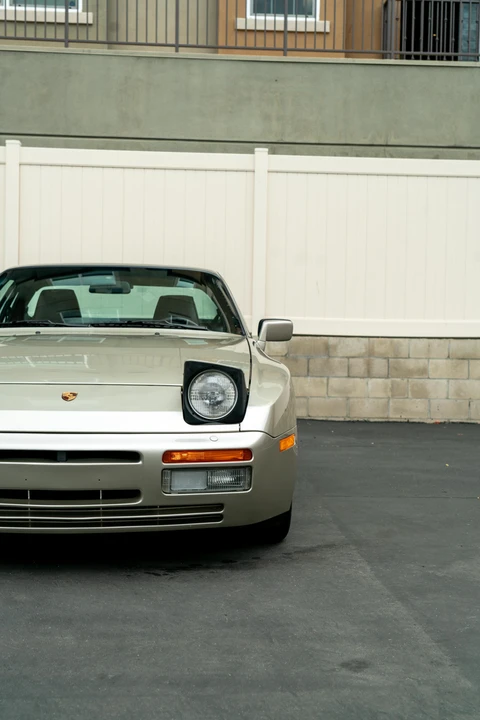 1989 Porsche 944 Turbo - Image 8 of 31