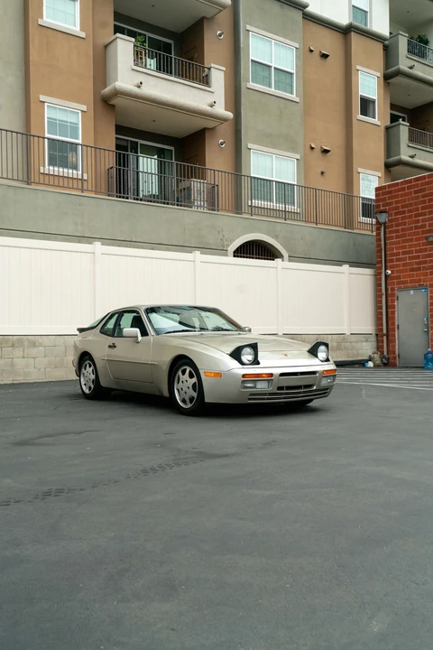 1989 Porsche 944 Turbo - Image 9 of 31
