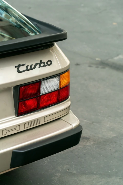 1989 Porsche 944 Turbo - Image 28 of 31