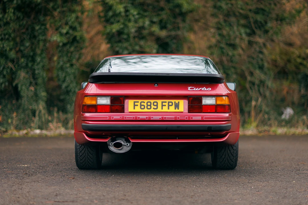 1989 Porsche 944 Turbo - Image 15 of 31