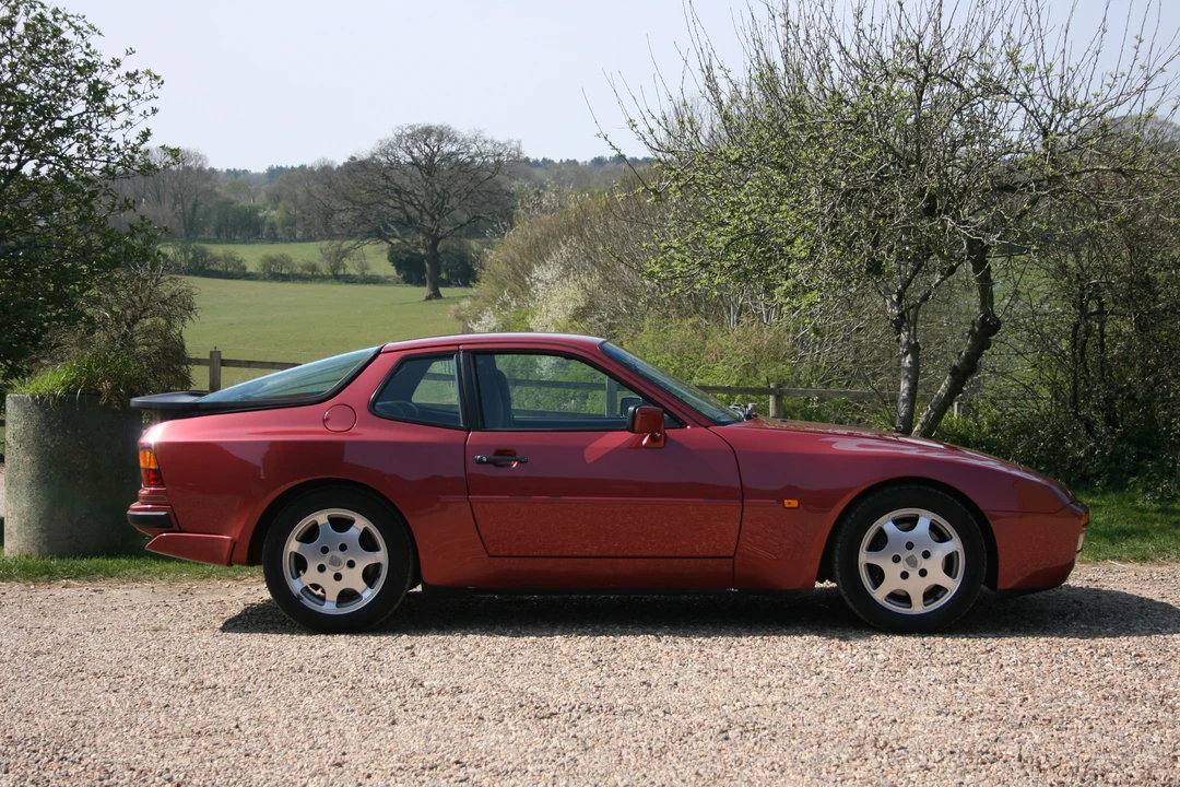 1989 Porsche 944 Turbo - Image 6 of 31