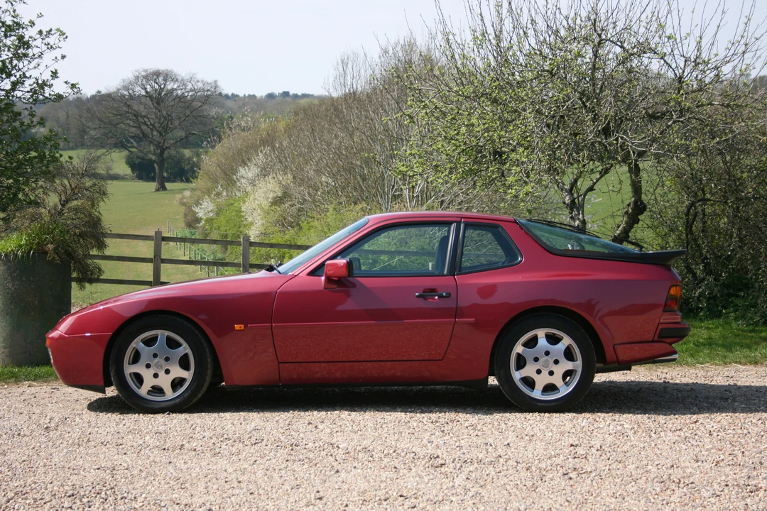 1989 Porsche 944 Turbo - Image 9 of 31