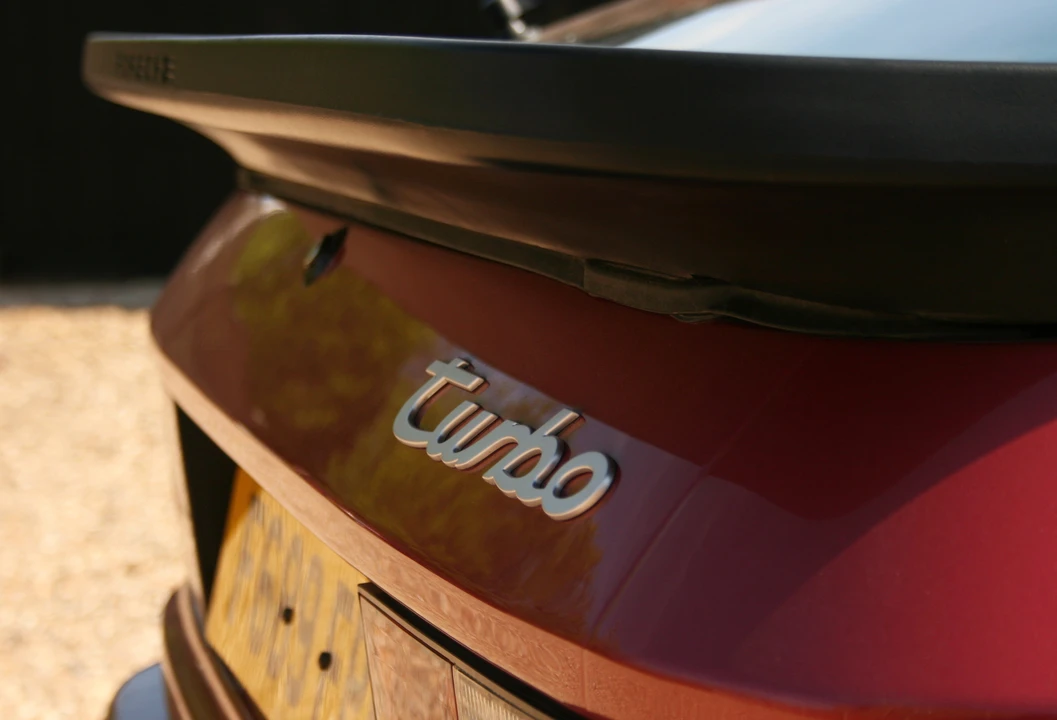 1989 Porsche 944 Turbo - Image 11 of 31