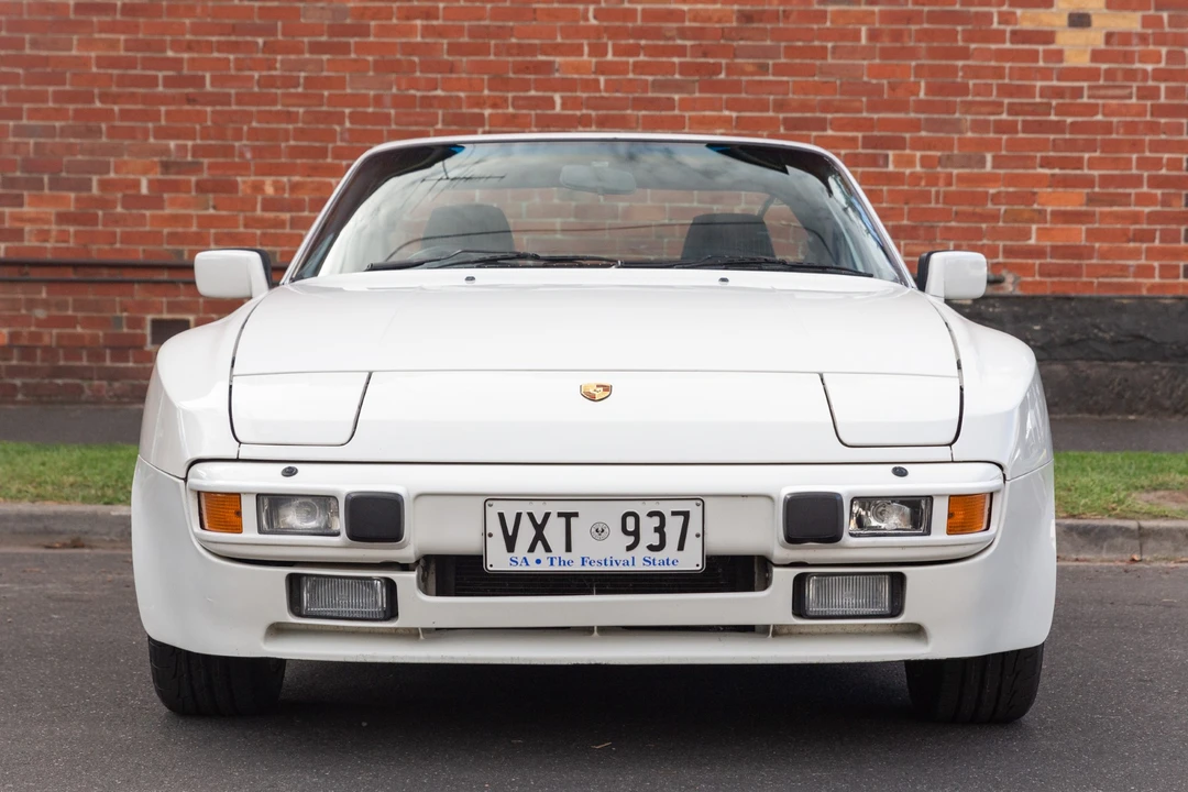 1989 Porsche 944 - Image 3 of 31