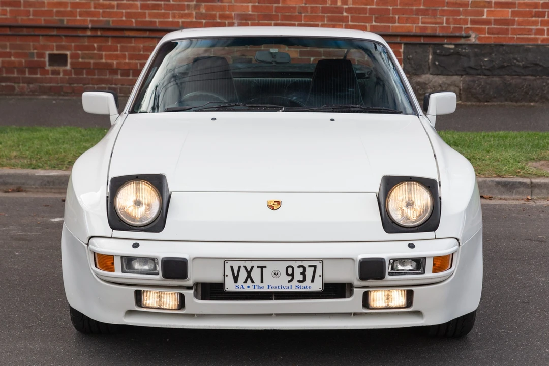 1989 Porsche 944 - Image 14 of 31