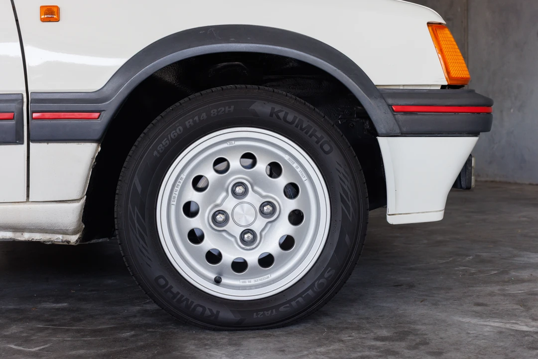 1989 Peugeot 205 GTI - Image 28 of 31