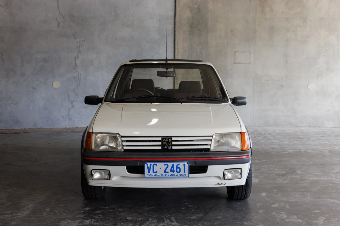 1989 Peugeot 205 GTI - Image 2 of 31