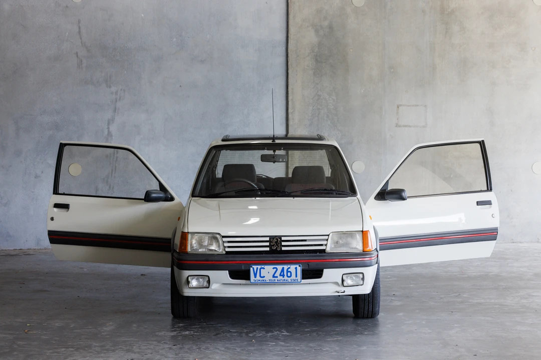 1989 Peugeot 205 GTI - Image 8 of 31