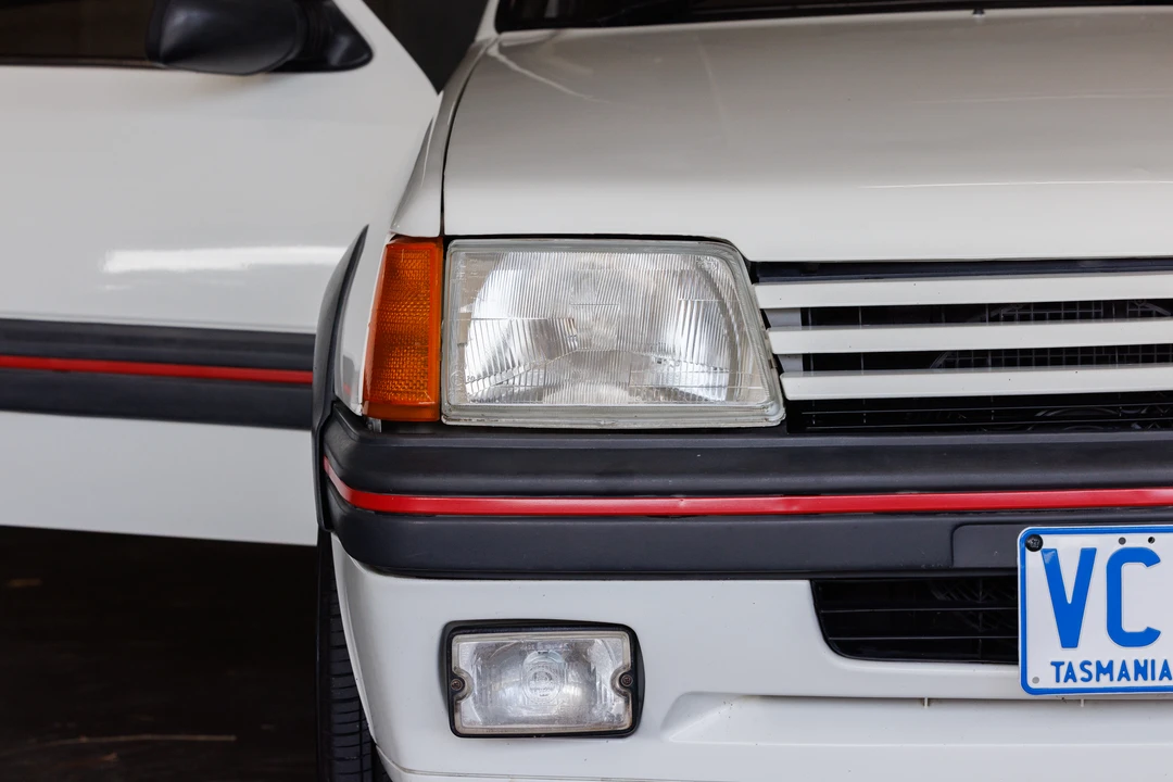 1989 Peugeot 205 GTI - Image 15 of 31