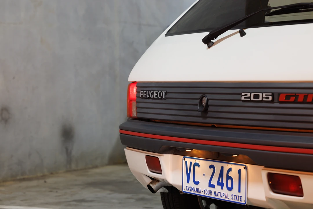 1989 Peugeot 205 GTI - Image 23 of 31