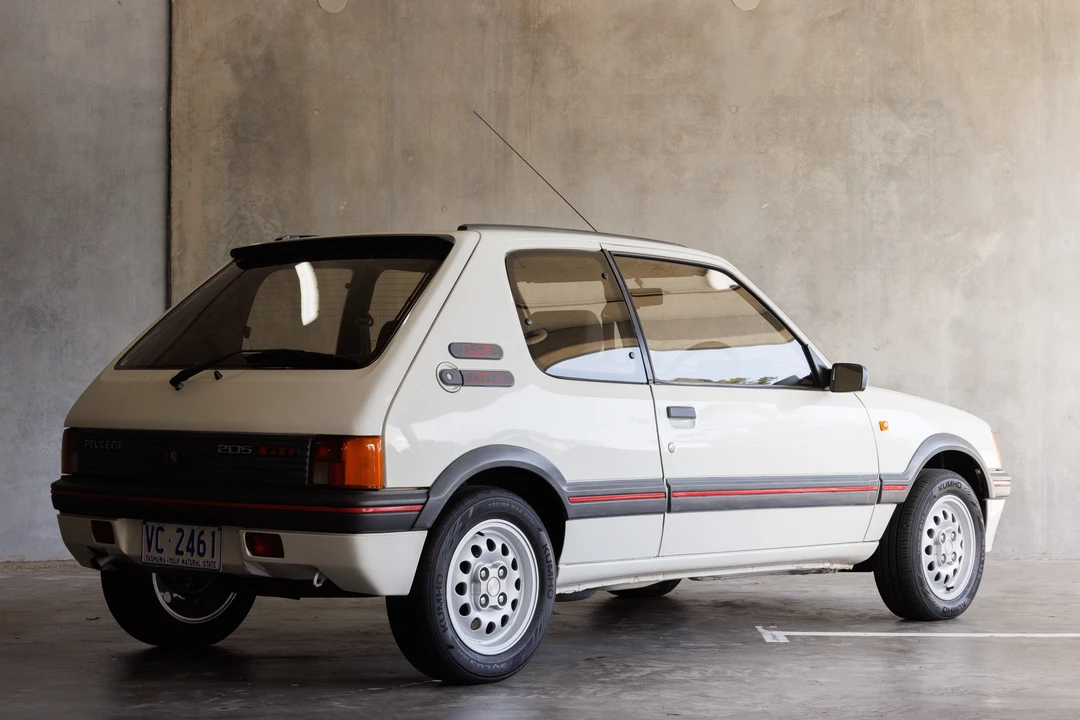 1989 Peugeot 205 GTI - Image 6 of 31