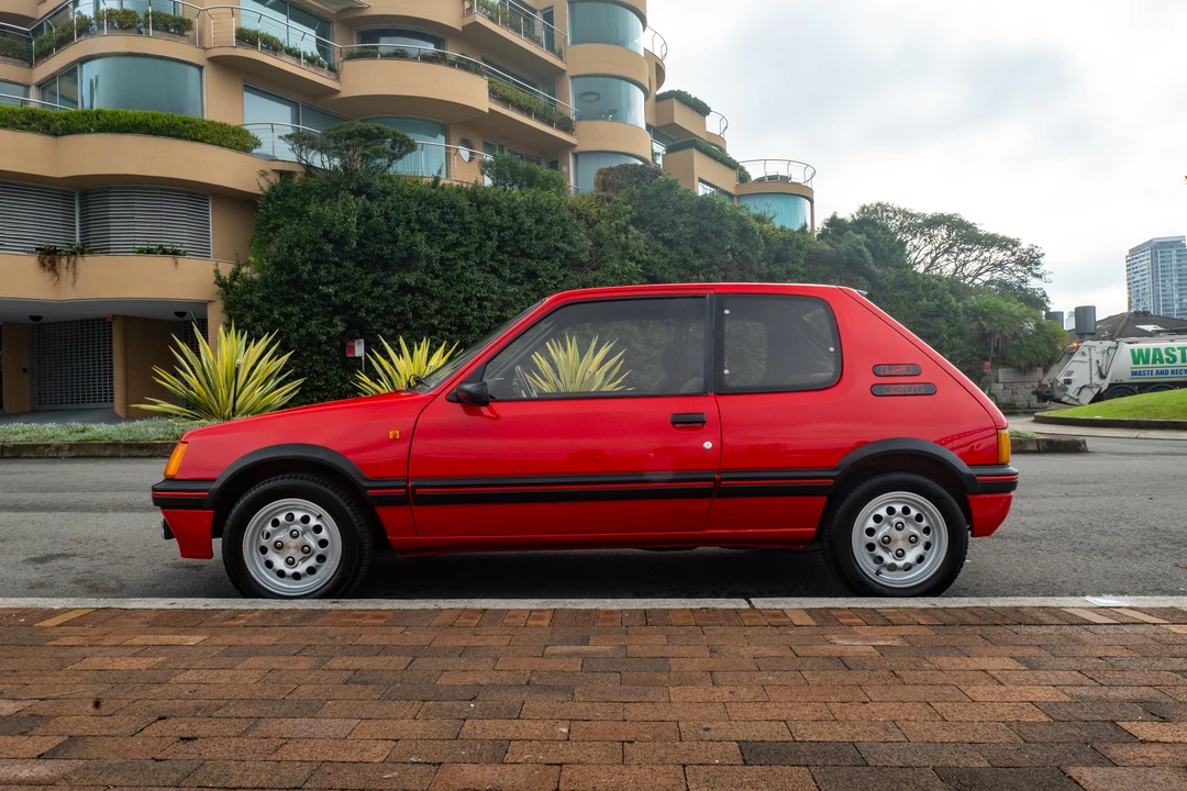 1989 Peugeot 205 GTI - Image 7 of 31