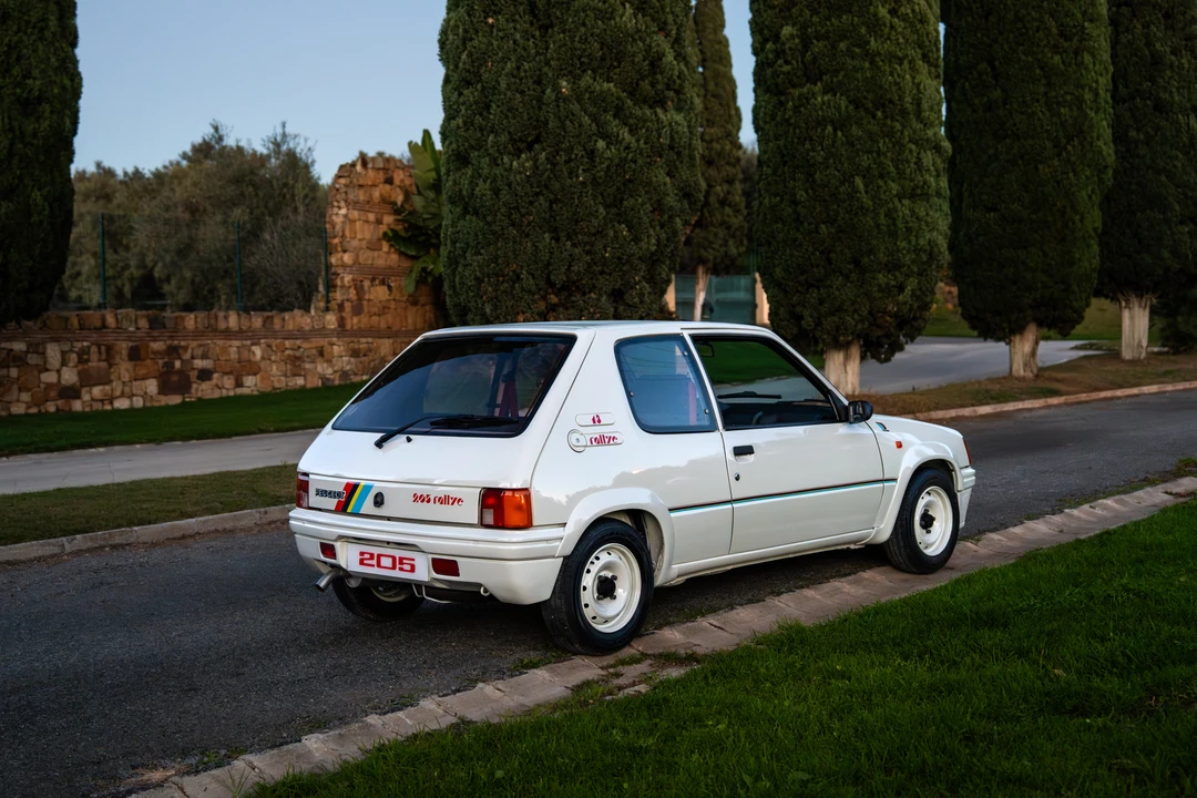 1989 Peugeot 205 - Image 5 of 31