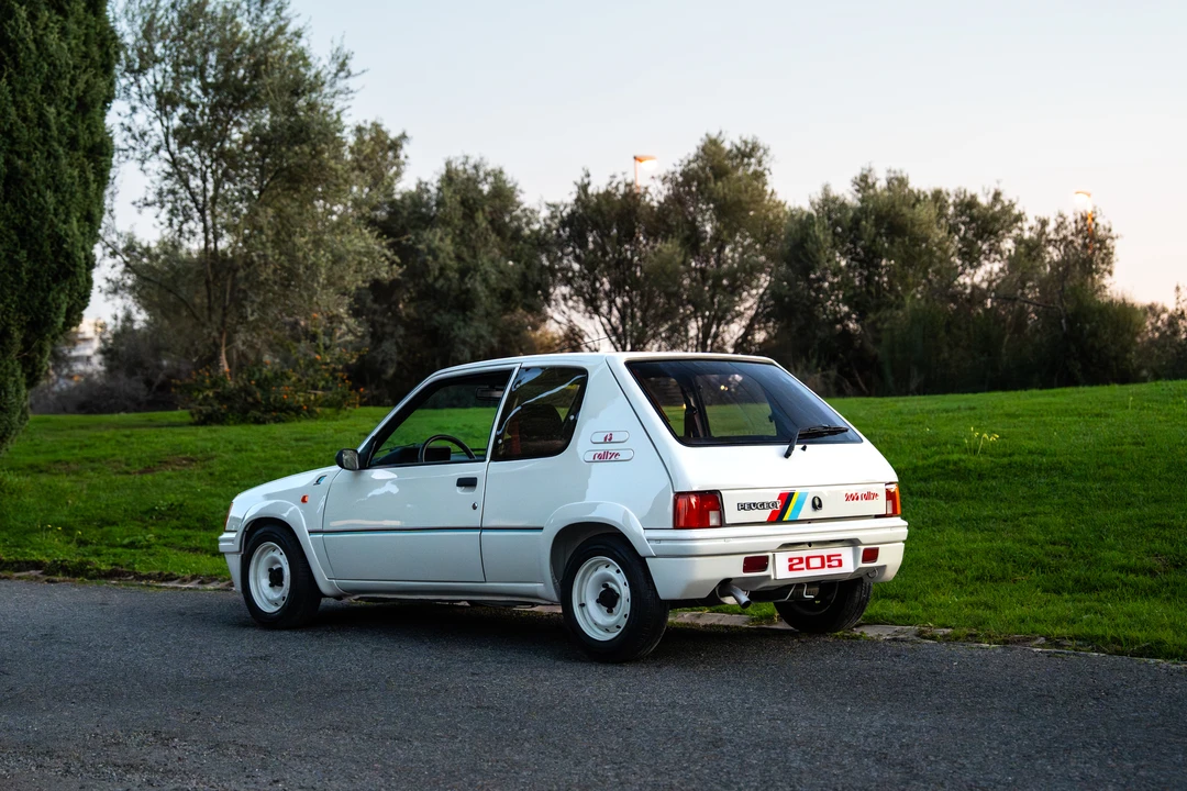 1989 Peugeot 205 - Image 7 of 31