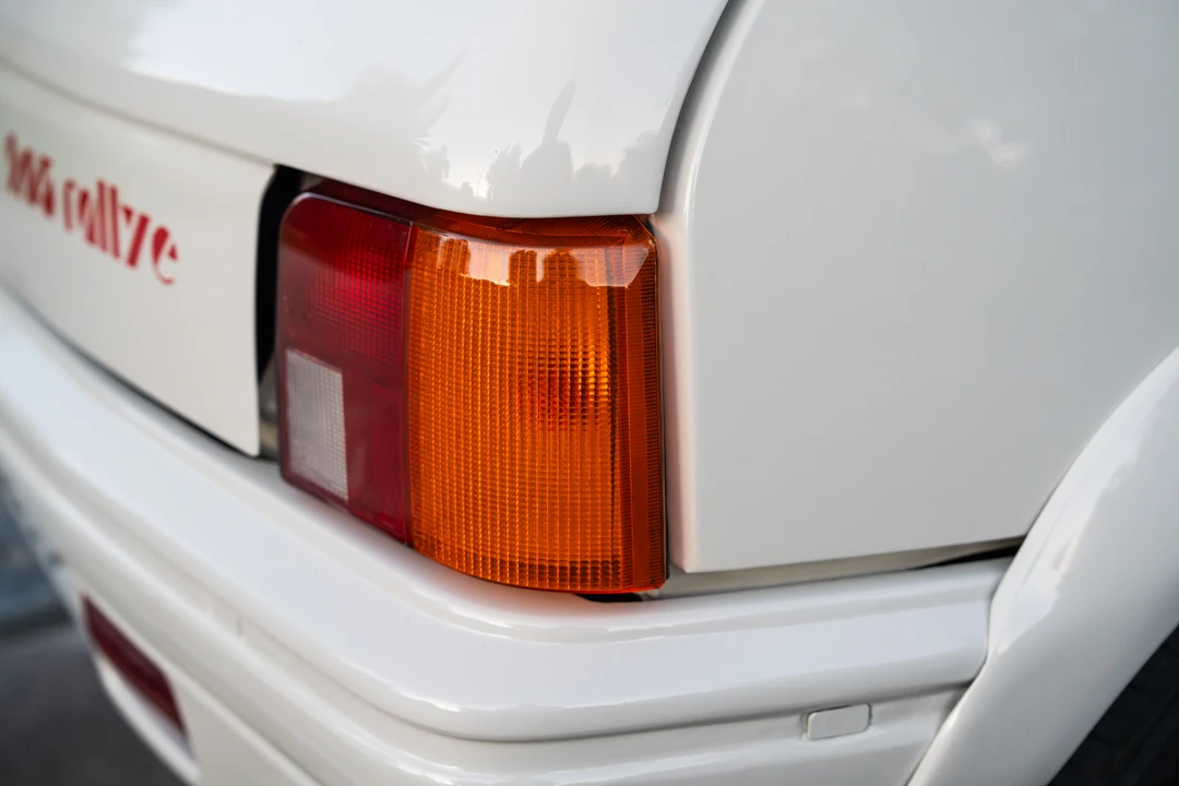 1989 Peugeot 205 - Image 10 of 31