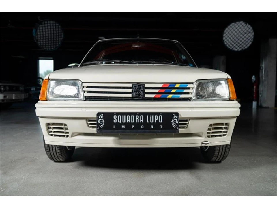 1989 Peugeot 205 - Image 16 of 31