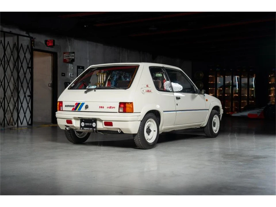 1989 Peugeot 205 - Image 7 of 31