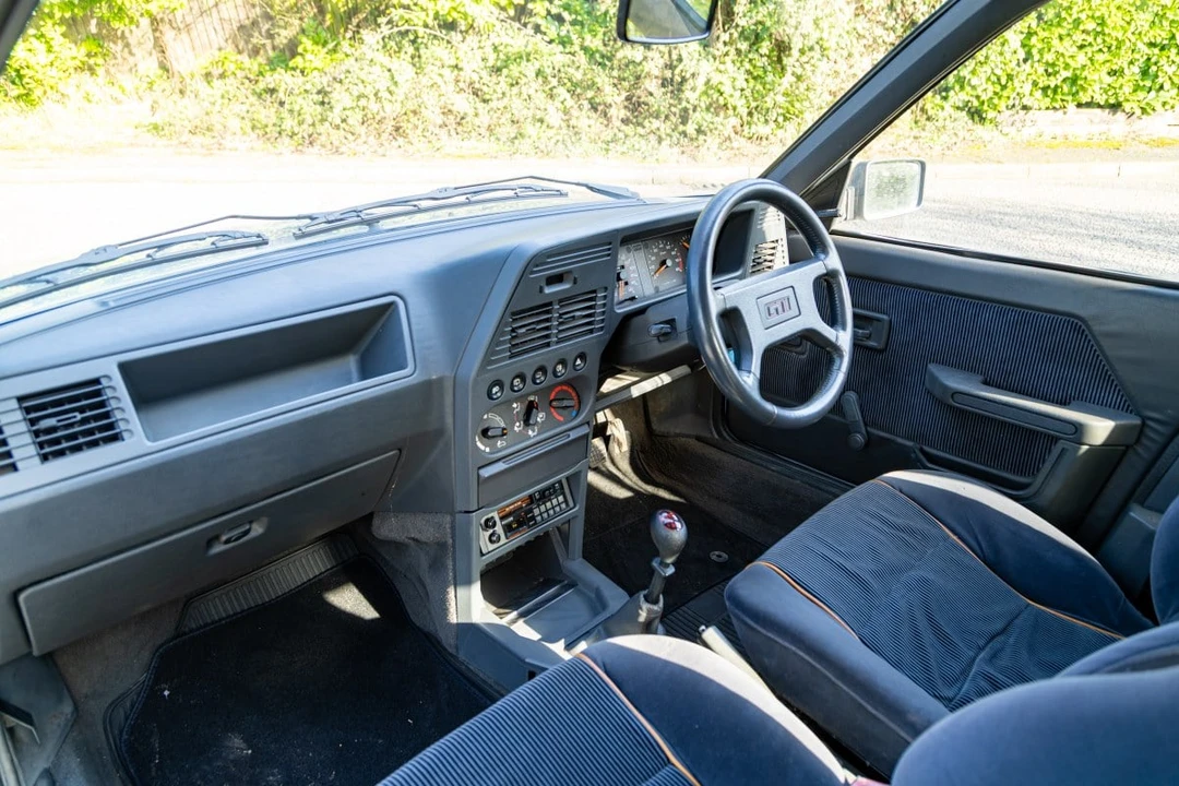 1989 Peugeot - Image 2 of 30