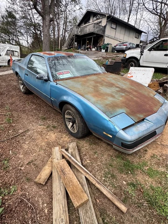 1989 Pontiac Firebird 3rd Gen - Image 2 of 9