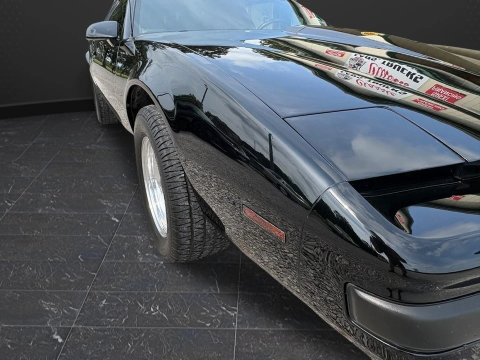 1989 Pontiac Firebird 3rd Gen - Image 17 of 31