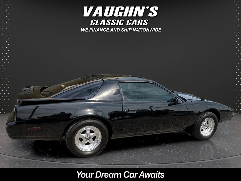 1989 Pontiac Firebird 3rd Gen - Image 3 of 31