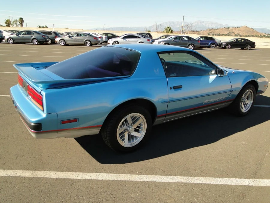 1989 Pontiac Firebird 3rd Gen - Image 3 of 5