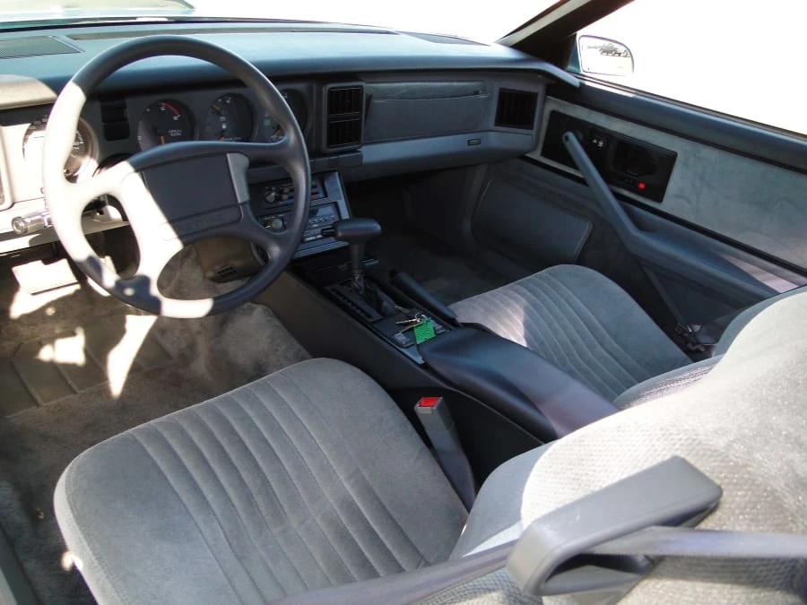 1989 Pontiac Firebird 3rd Gen - Image 4 of 5