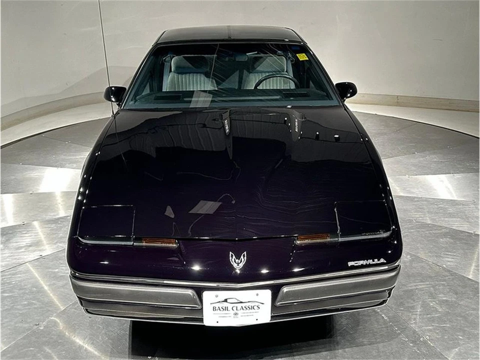 1989 Pontiac Firebird 3rd Gen - Image 21 of 31