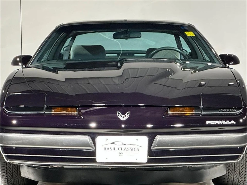 1989 Pontiac Firebird 3rd Gen - Image 15 of 31