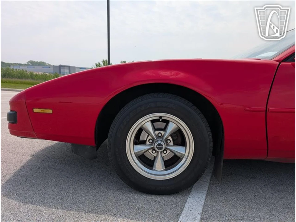 1989 Pontiac Firebird 3rd Gen - Image 26 of 31