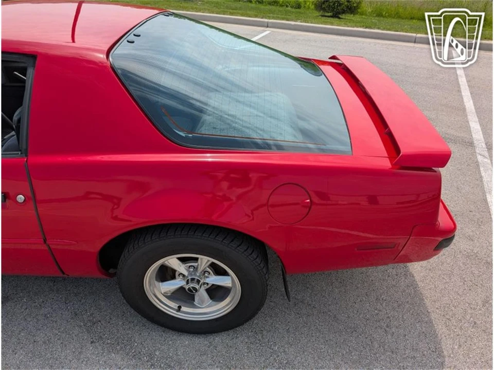 1989 Pontiac Firebird 3rd Gen - Image 31 of 31