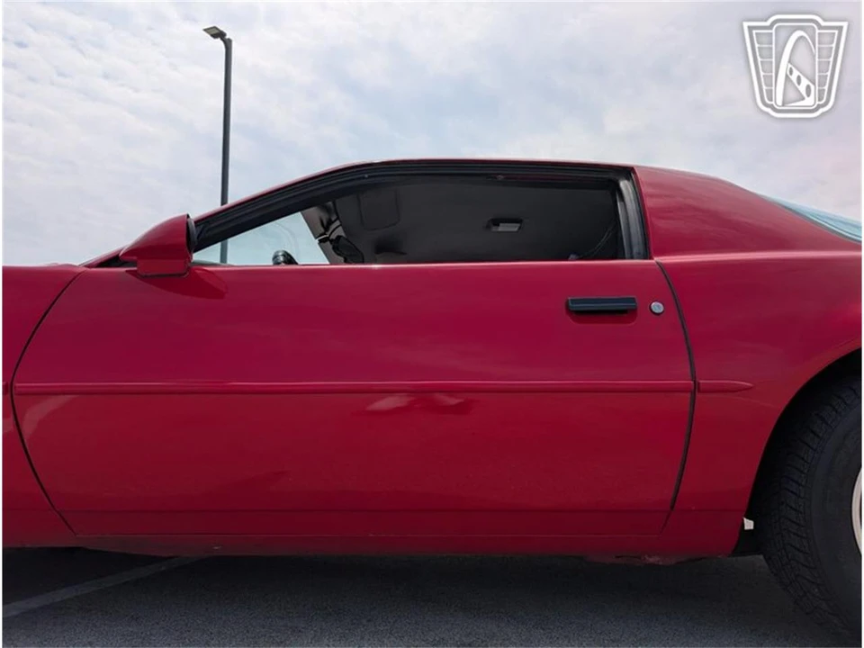 1989 Pontiac Firebird 3rd Gen - Image 30 of 31