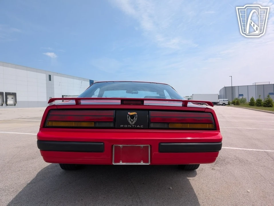 1989 Pontiac Firebird 3rd Gen - Image 13 of 21