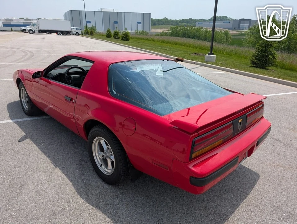 1989 Pontiac Firebird 3rd Gen - Image 9 of 12