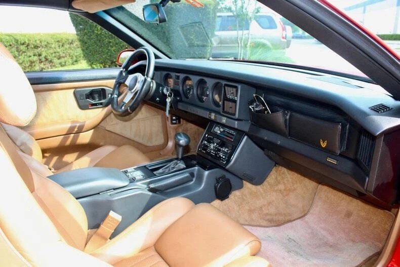 1989 Pontiac Firebird 3rd Gen - Image 29 of 31
