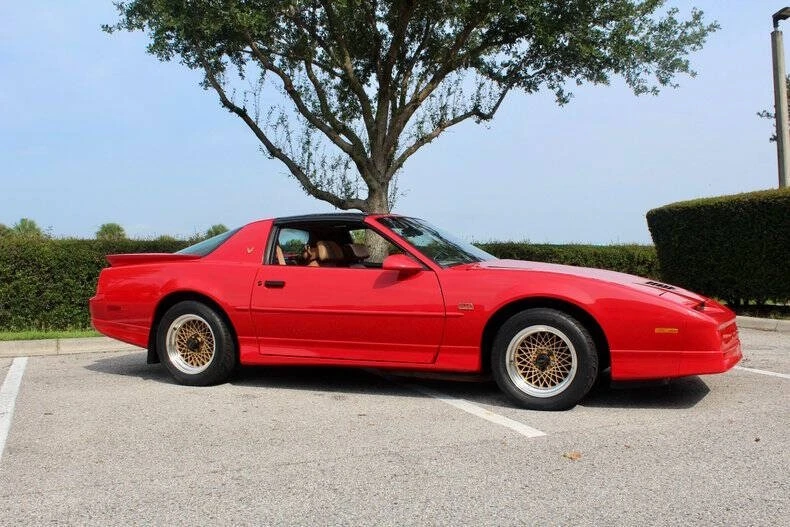 1989 Pontiac Firebird 3rd Gen - Image 3 of 31