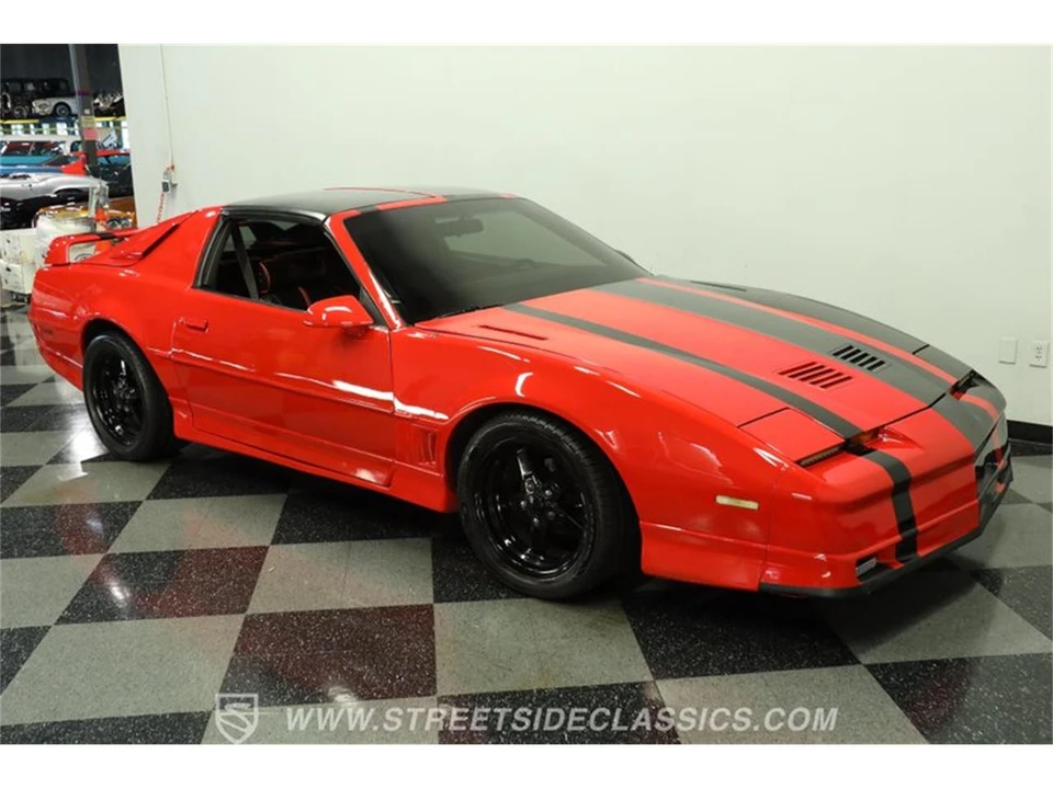 1989 Pontiac Firebird 3rd Gen - Image 14 of 31